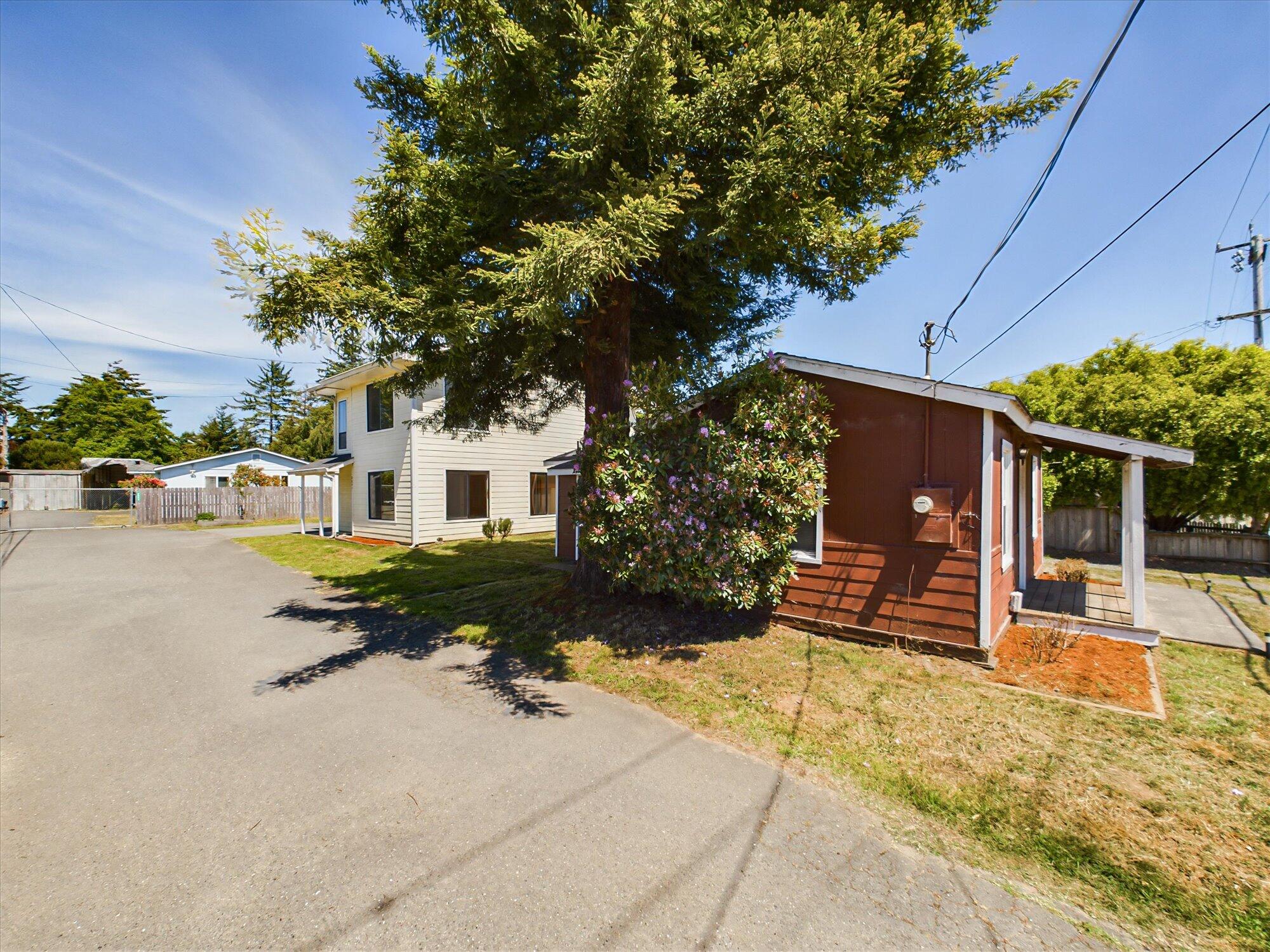 2051-2049 Sutter Road McKinleyville, CA 95519 - Photo 9 of 42