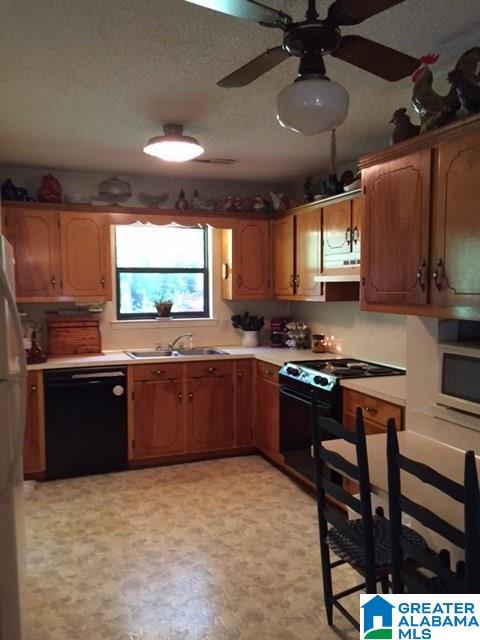2335 County Road 18 Clanton, AL 35046 - Photo 6 of 14