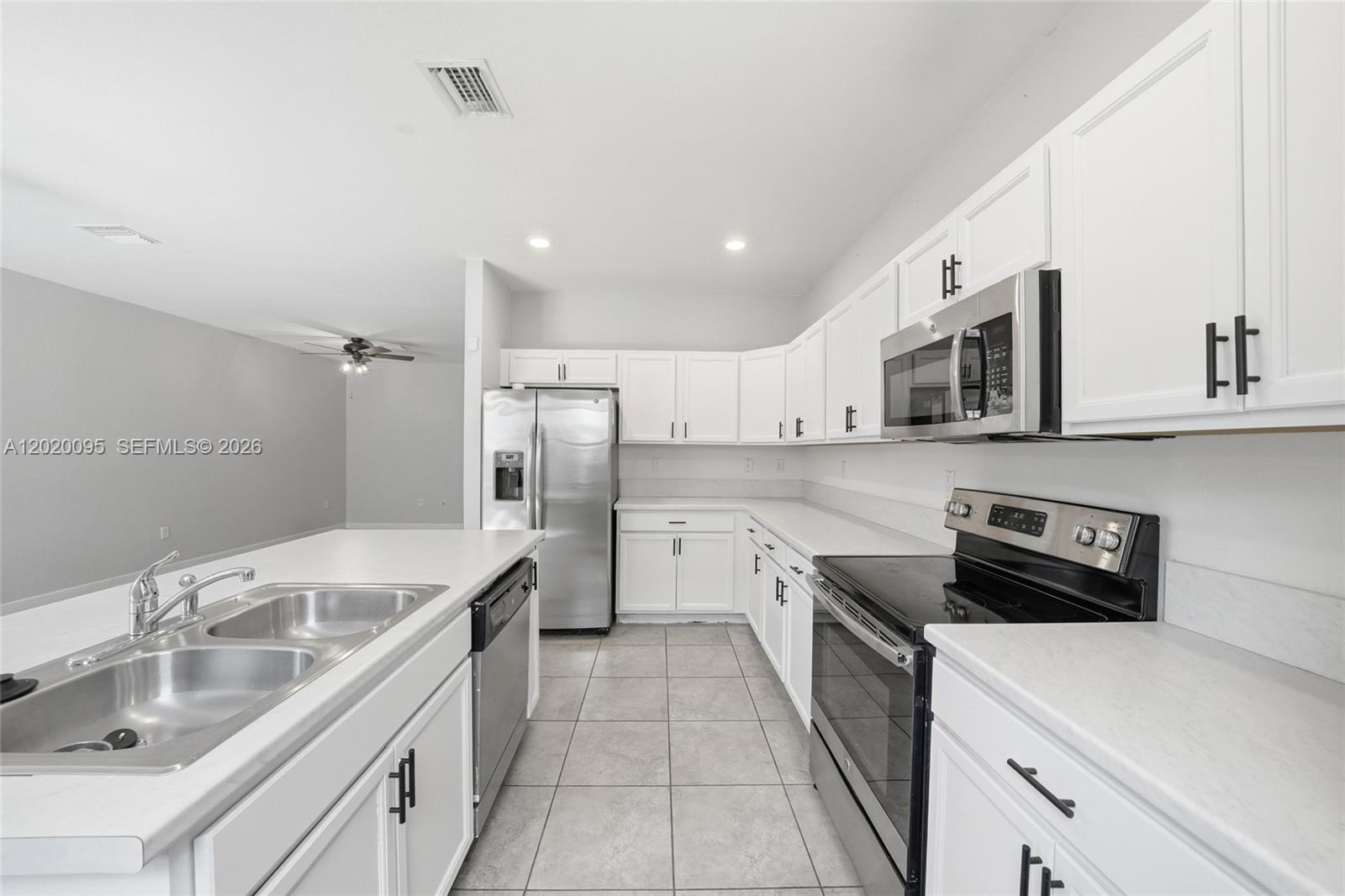 11428 Southwest 252nd Street, Unit 11428 Homestead, FL 33032 - Photo 10 of 28