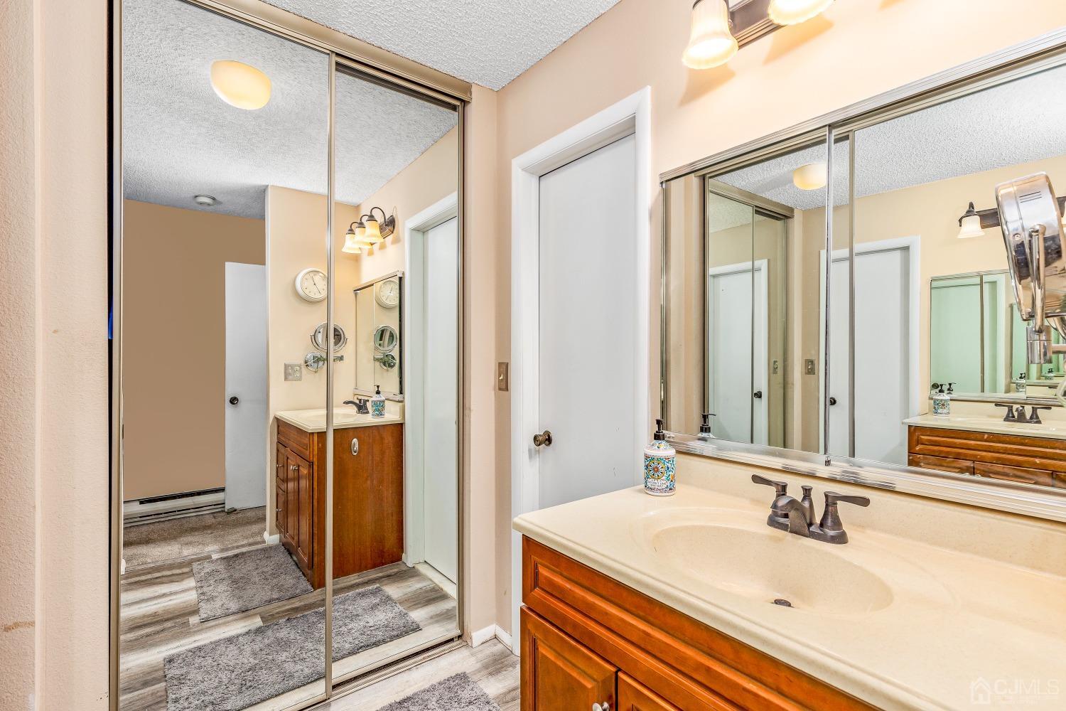 508 B Hazen Road Monroe Township, NJ 08831 - Photo 19 of 23