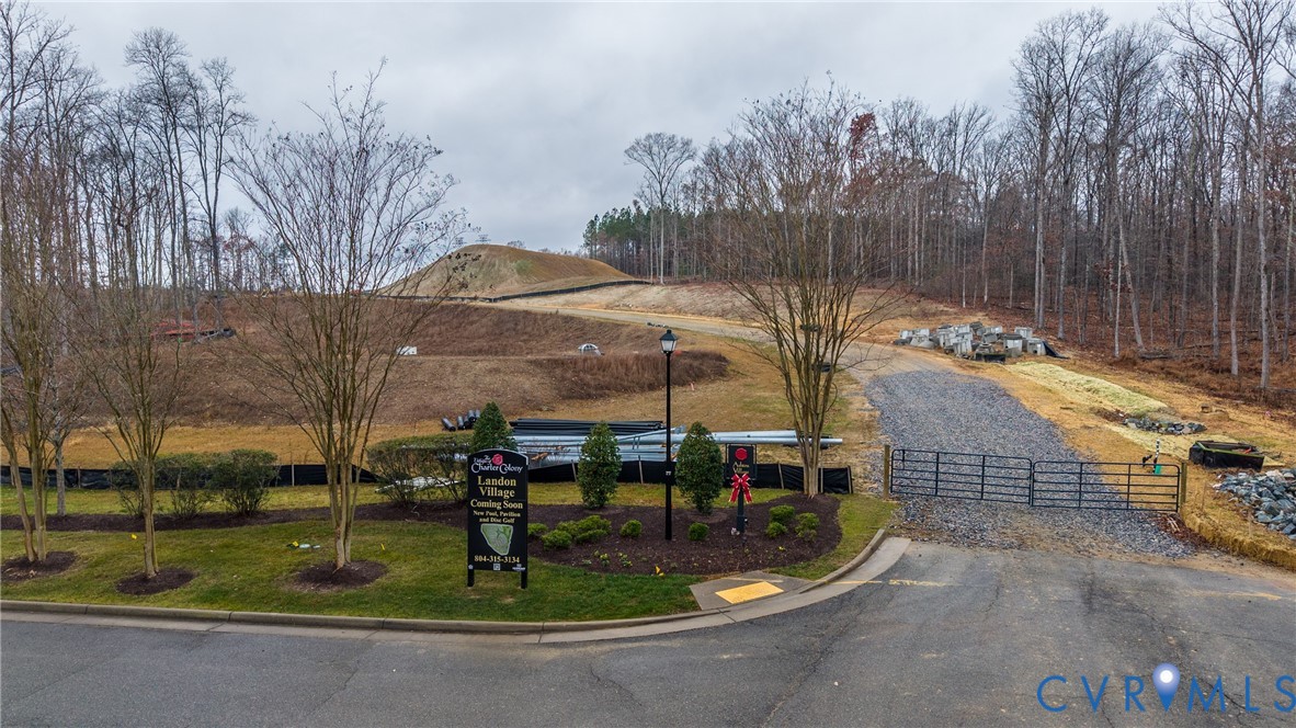 967 Charlemagne Road Midlothian, VA 23114 - Photo 41 of 50 a view of outdoor space