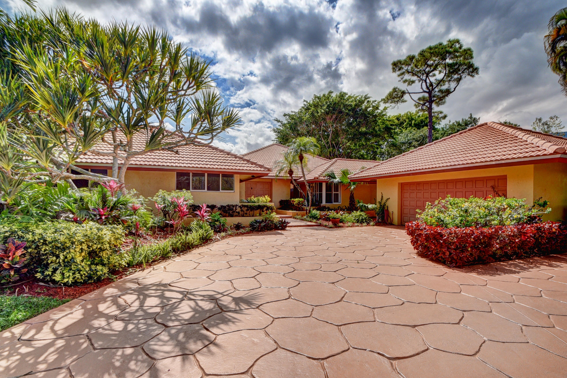 20969 Certosa Terrace Boca Raton, FL 33433 - Photo 44 of 53 Front of House