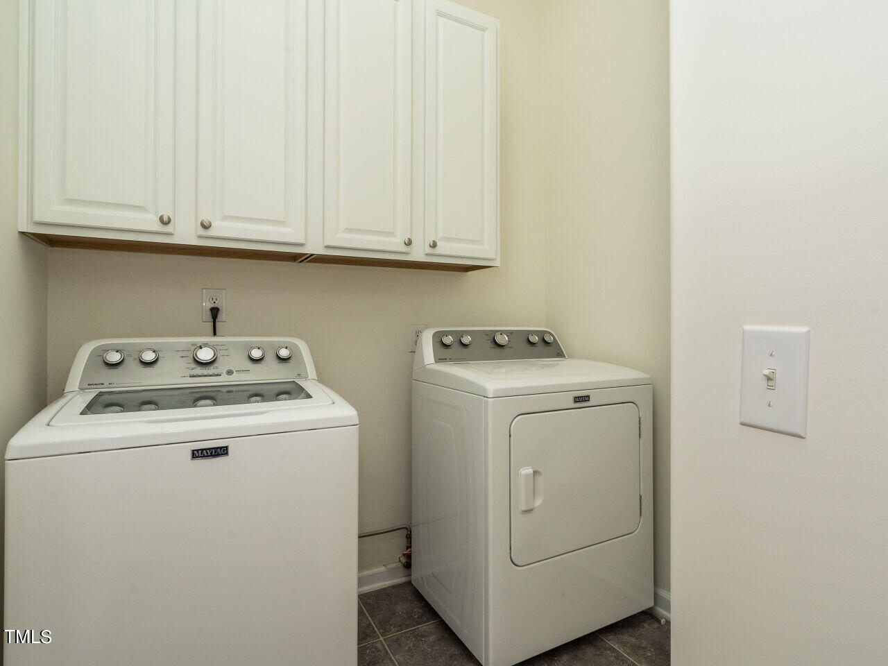 16 Richardson Circle Durham, NC 27713 - Photo 19 of 35 a utility room with dryer and washer
