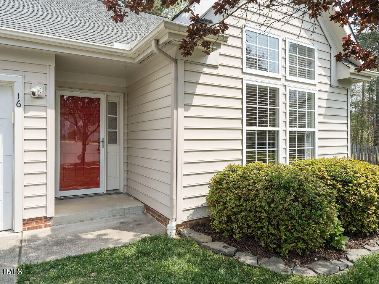 16 Richardson Circle Durham, NC 27713 - Photo 2 of 35 a house view with a backyard space