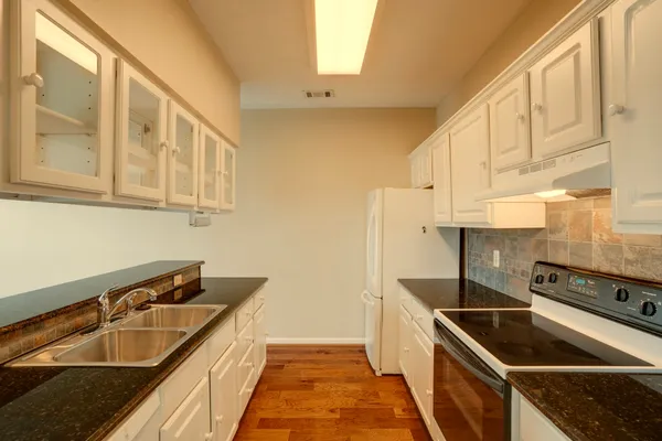 $239,900 | 406 Churchill Crossing, Madison, TN 37115