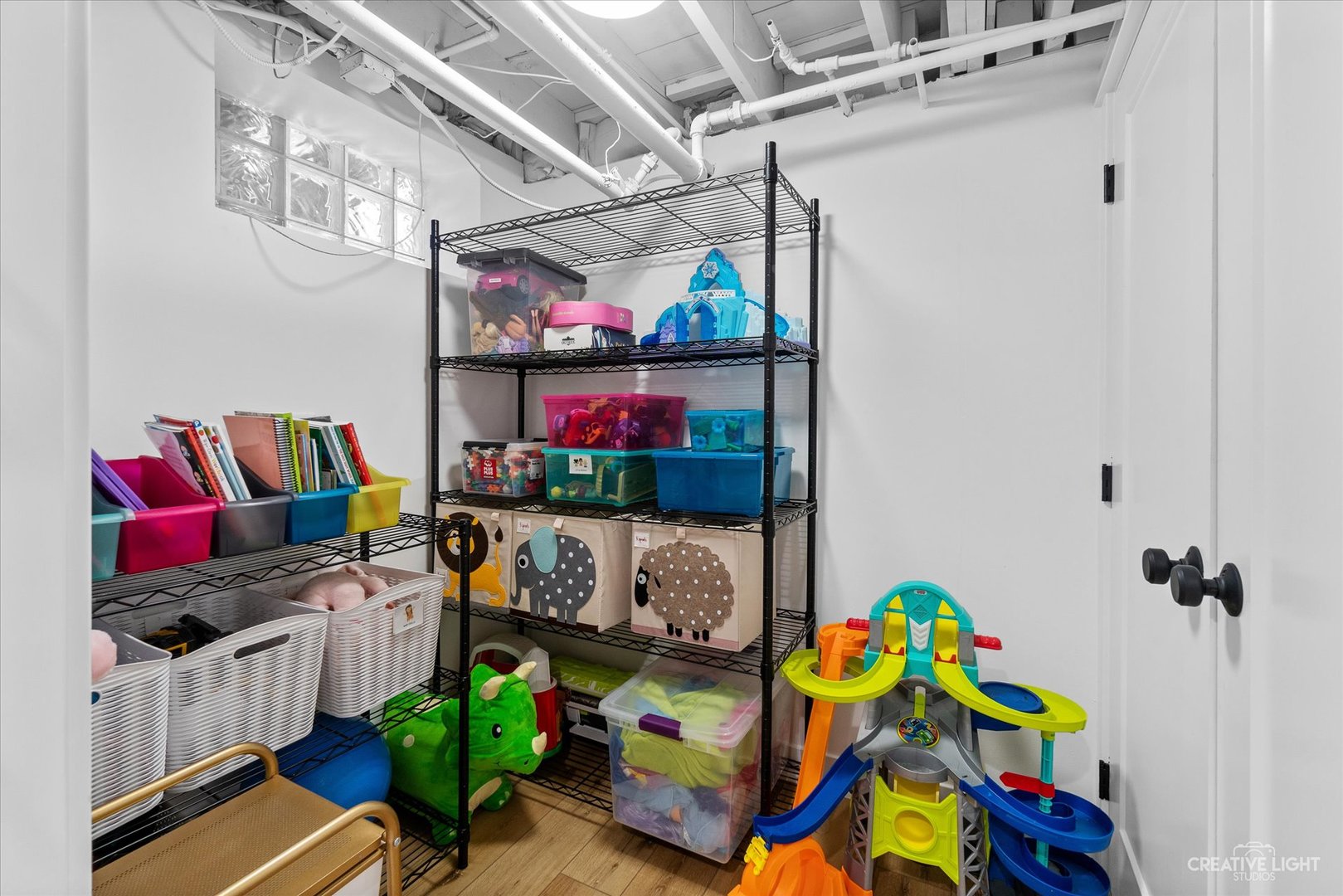 167 Crest Road Glen Ellyn, IL 60137 - Photo 31 of 43 Gallery Image 31