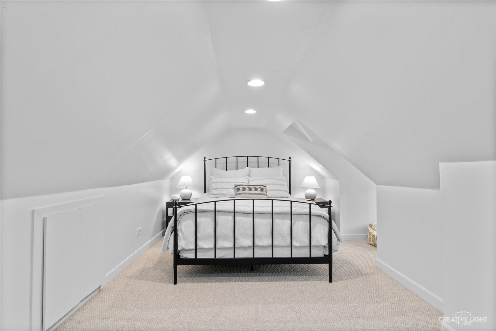 167 Crest Road Glen Ellyn, IL 60137 - Photo 35 of 43 Gallery Image 35