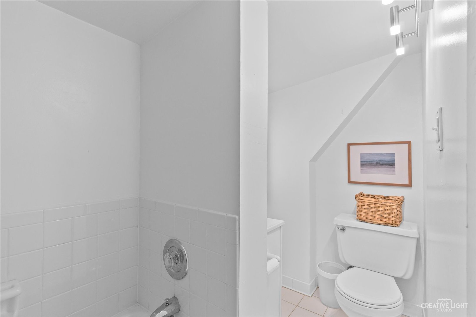 167 Crest Road Glen Ellyn, IL 60137 - Photo 37 of 43 Gallery Image 37