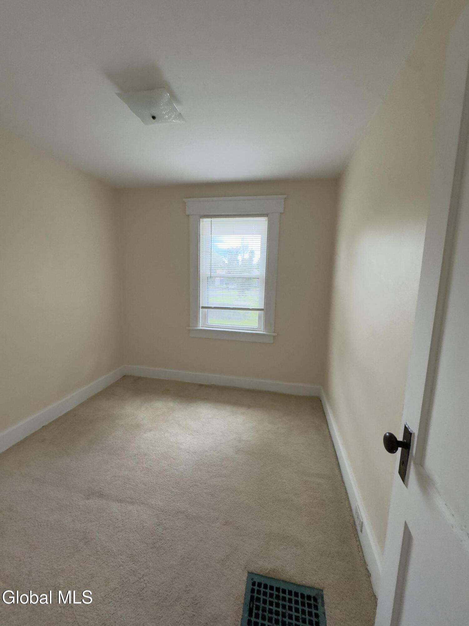 44 Apple Meadow Road Greenport, NY 12534 - Photo 23 of 37 Bedroom 1