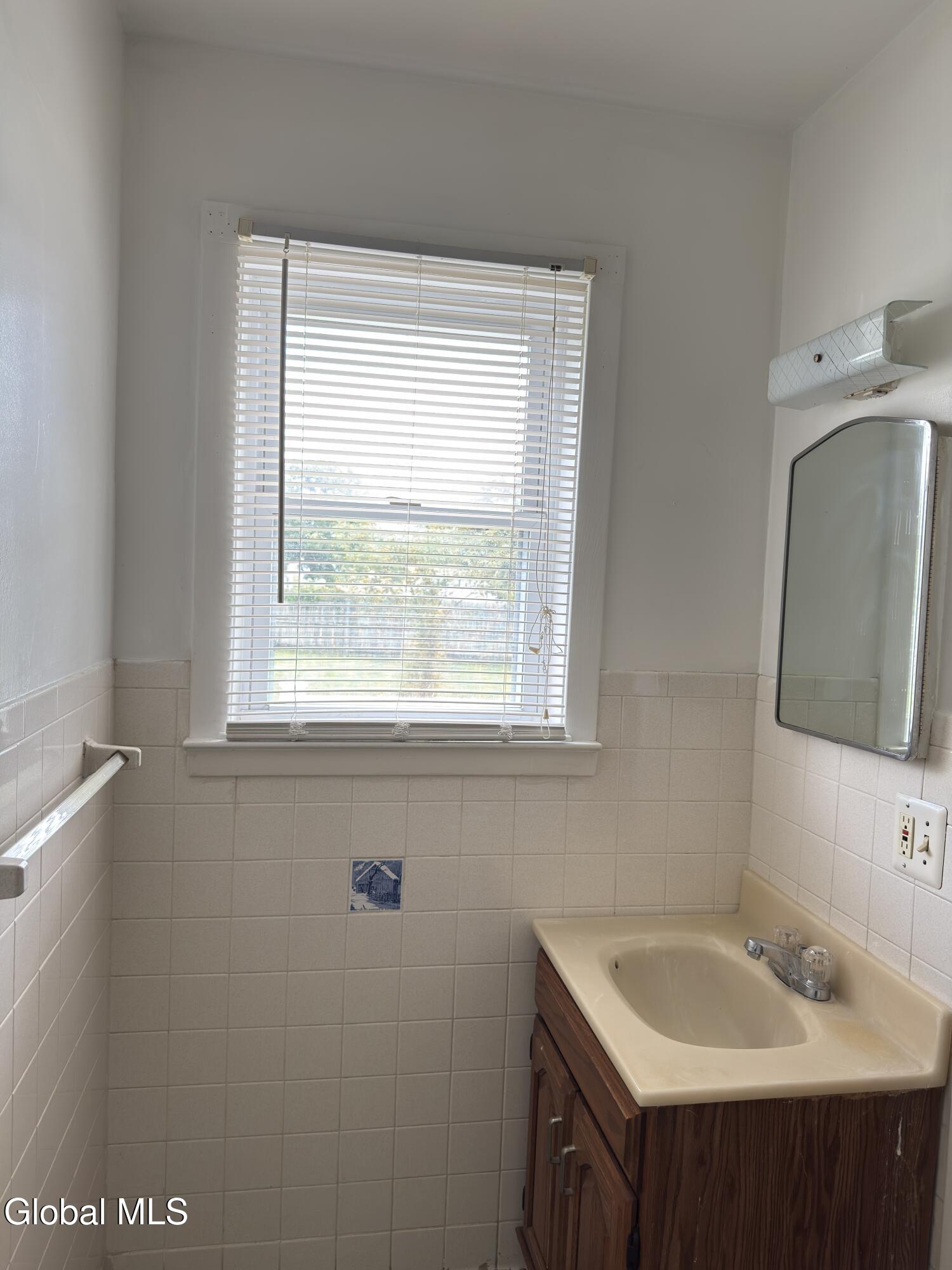 44 Apple Meadow Road Greenport, NY 12534 - Photo 32 of 37 Bath 1