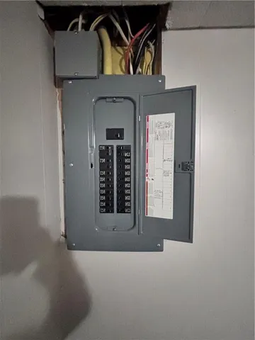 $350,000 | 7109 North Park Avenue, Gladstone, MO 64118