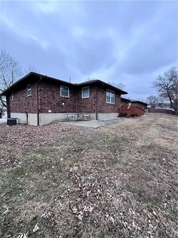 $350,000 | 7109 North Park Avenue, Gladstone, MO 64118