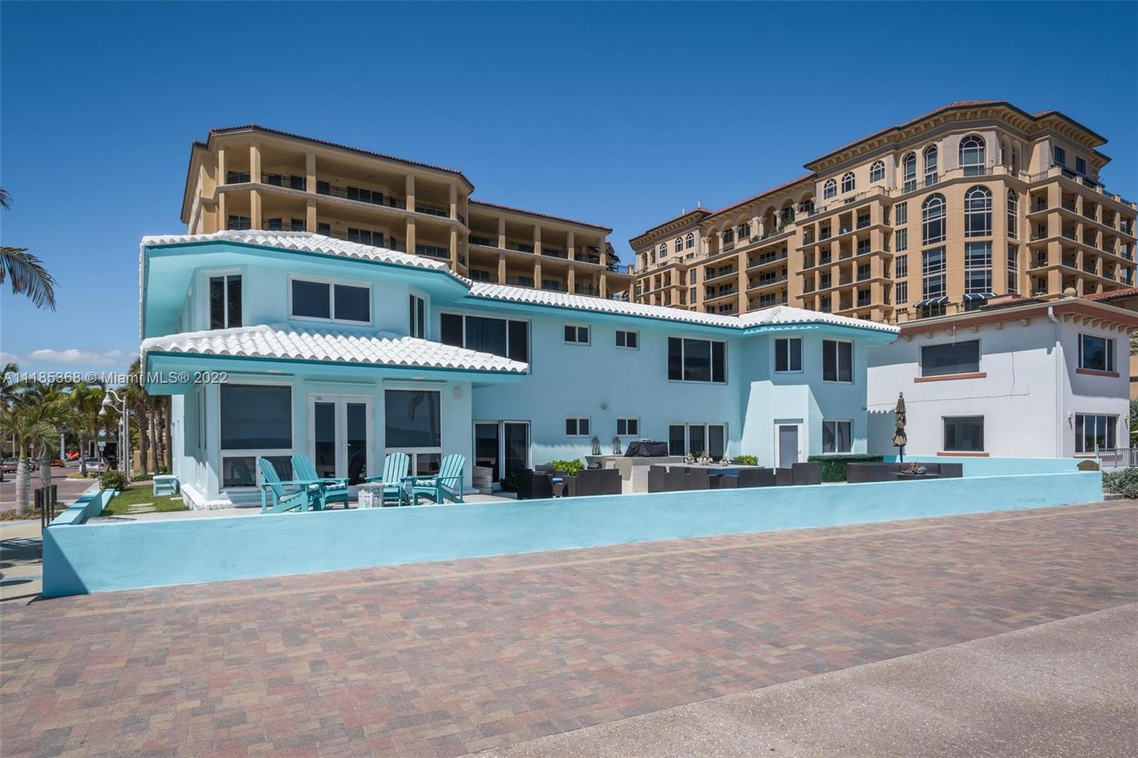 3400 North Surf Road, Unit 4 Hollywood, FL 33019 - Photo 5 of 7