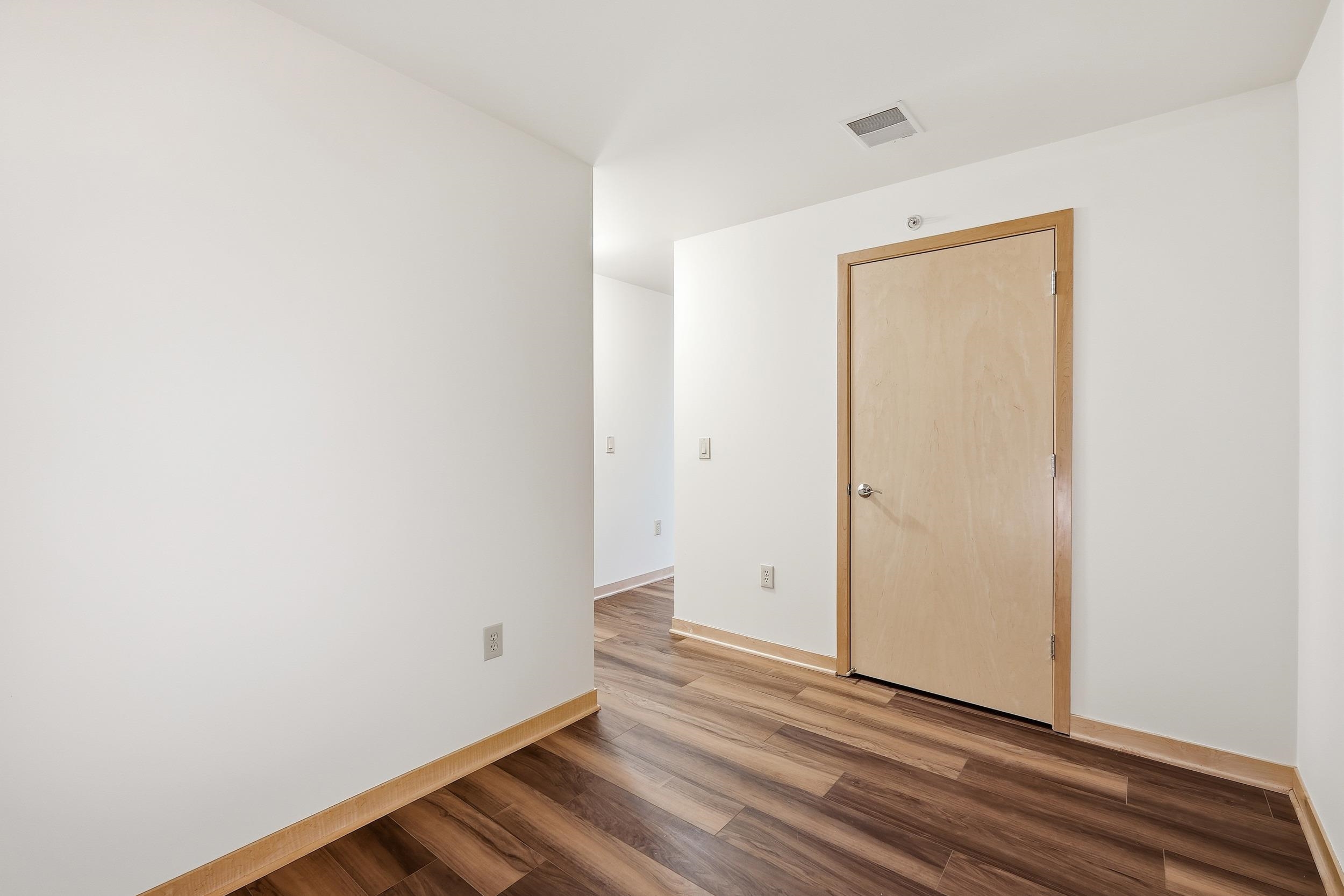 333 West Mifflin Street, Unit 2130 Madison, WI 53703 - Photo 25 of 42