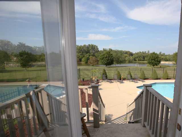 4512 West 8th Street Road Anderson, IN 46011 - Photo 5 of 12 Gallery Image 5