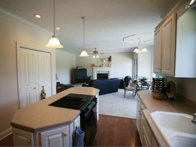 4512 West 8th Street Road Anderson, IN 46011 - Photo 10 of 12 Gallery Image 10