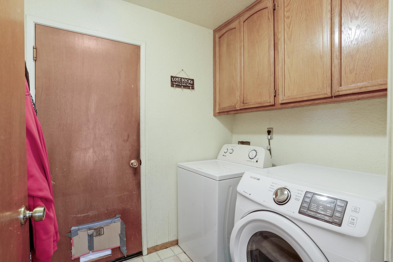 2008 Sheldon Drive Modesto, CA 95350 - Photo 34 of 39 a utility room with dryer and washer