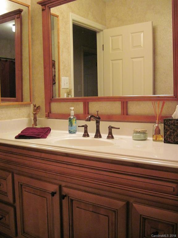 8200 Hunley Ridge Road Matthews, NC 28104 - Photo 17 of 17 Gallery Image 17