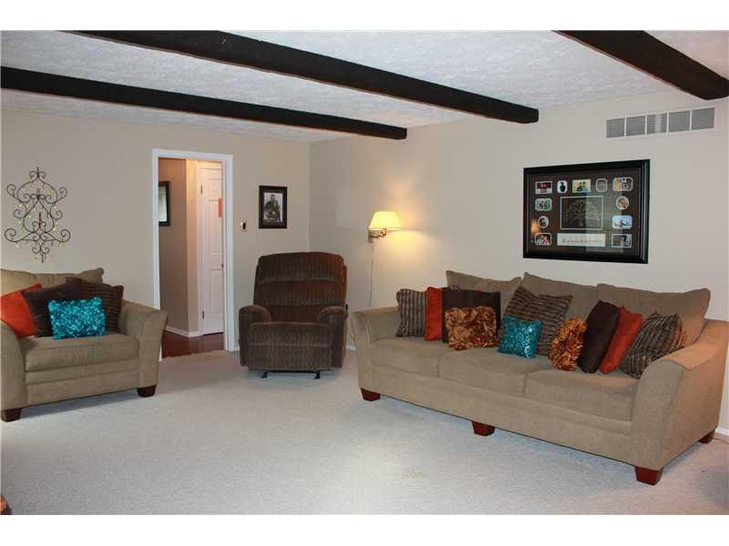 144 Ridgeview Drive Beaver, PA 15009 - Photo 7 of 25 Family Room.