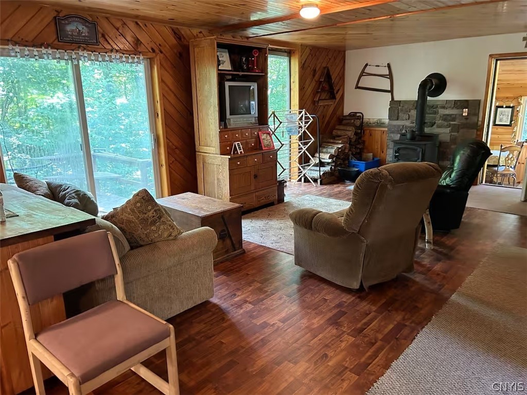 28401 Waite Road Worth, NY 13659 - Photo 6 of 16