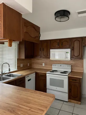 $1,850 | 22814 Elsinore Drive, Katy, TX 77450