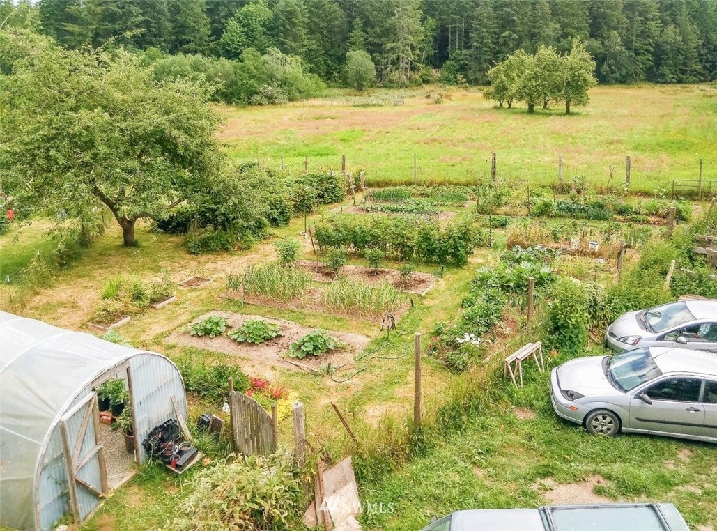 1297 Van Trojan Road Chimacum, WA 98325 - Photo 4 of 25 Gallery Image 4