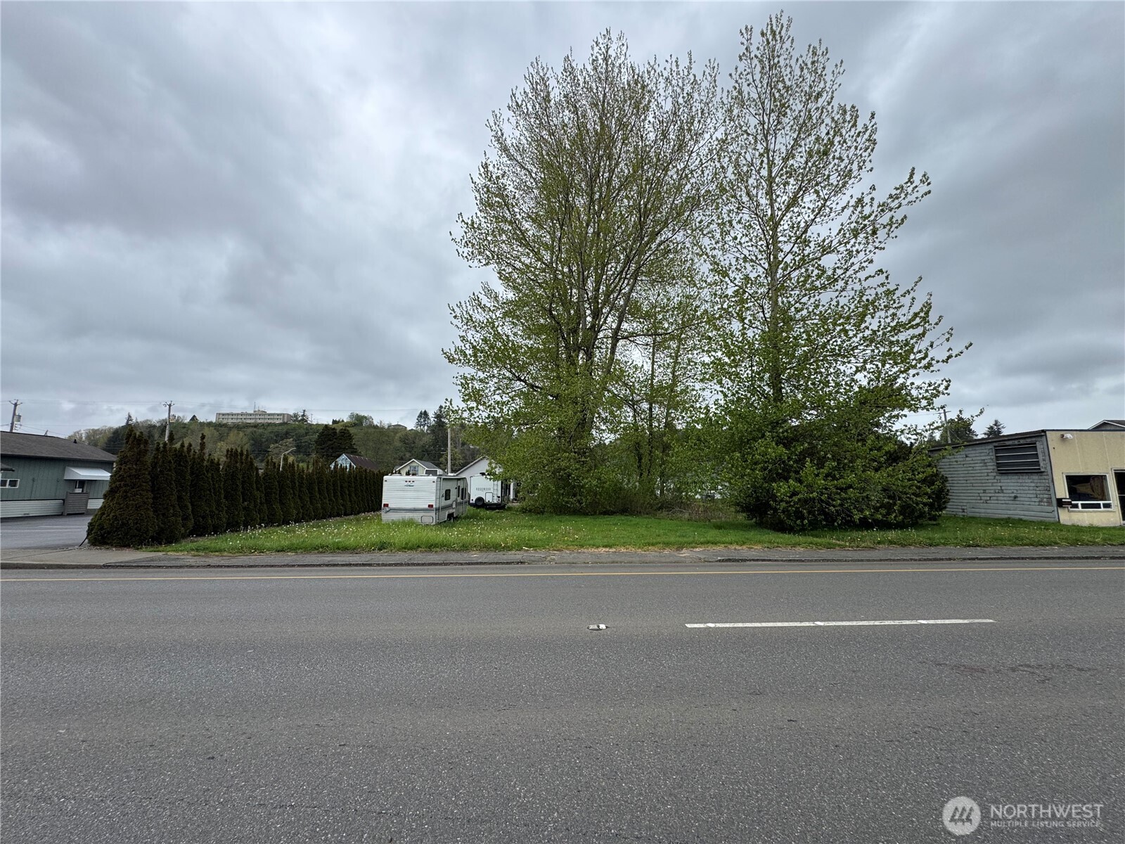 2206 Simpson Avenue Aberdeen, WA 98520 - Photo 4 of 7