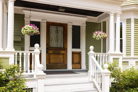 $1,165,000 | 255 Walnut Street, Unit B, Brookline, MA 02445