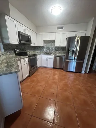 $1,800 | 7006 Midnight Pass Road, Unit 1, Sarasota, FL 34242