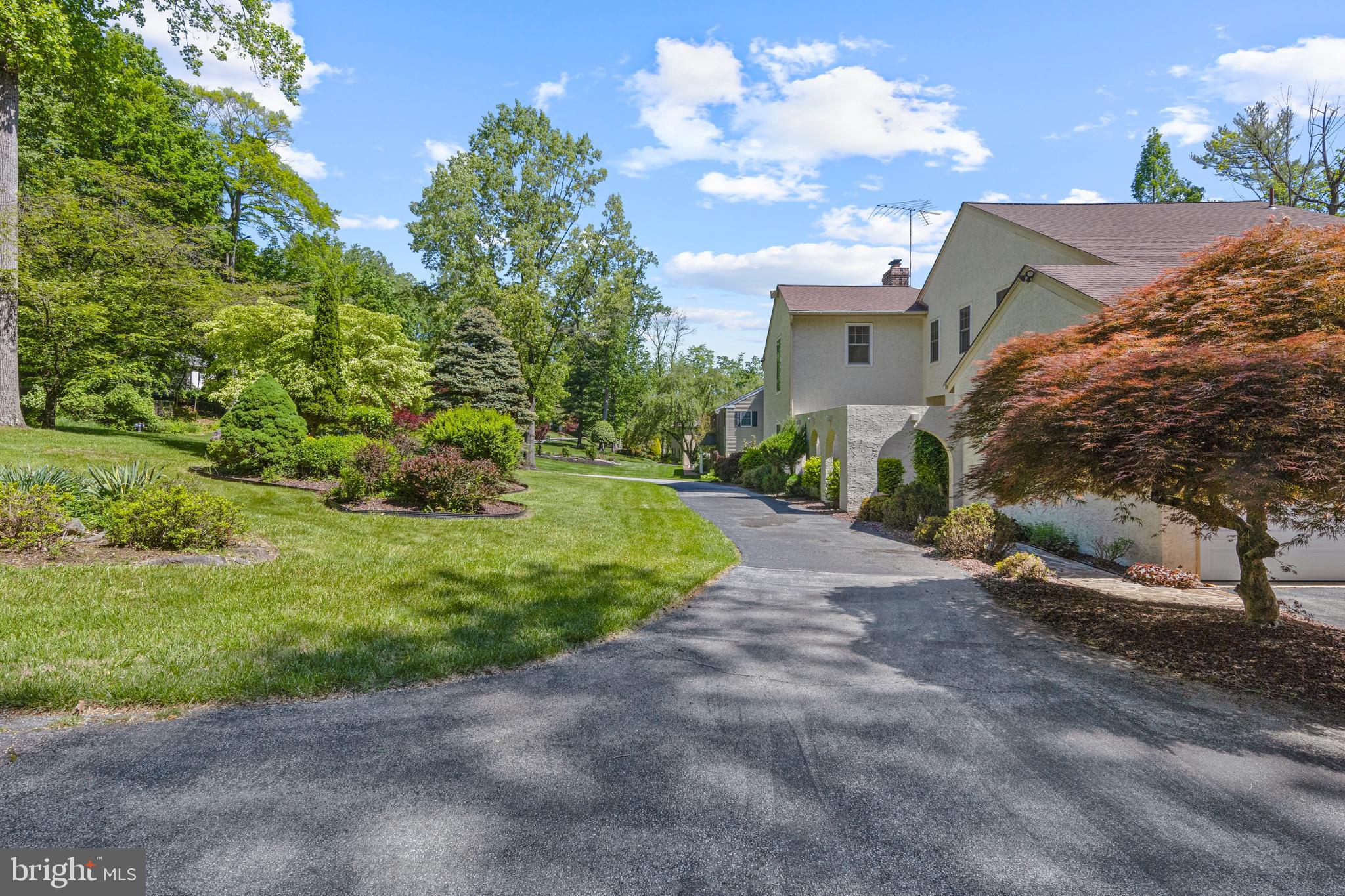 207 Hansell Road Newtown Square, PA 19073 - Photo 2 of 63 Gallery Image 2
