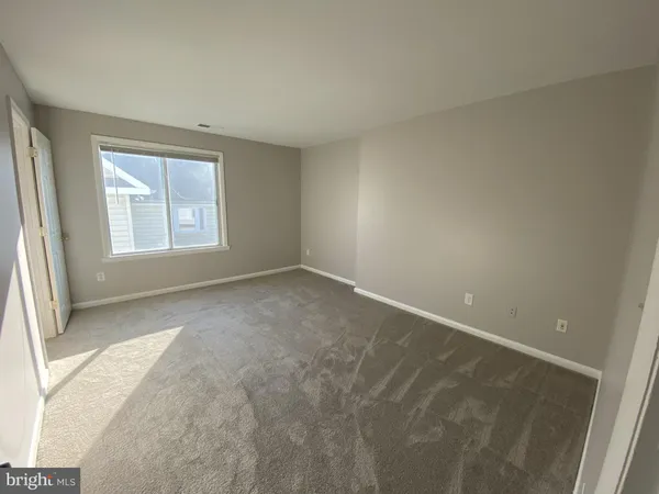 $6,300 | 1712 12th Street South, Arlington, VA 22204