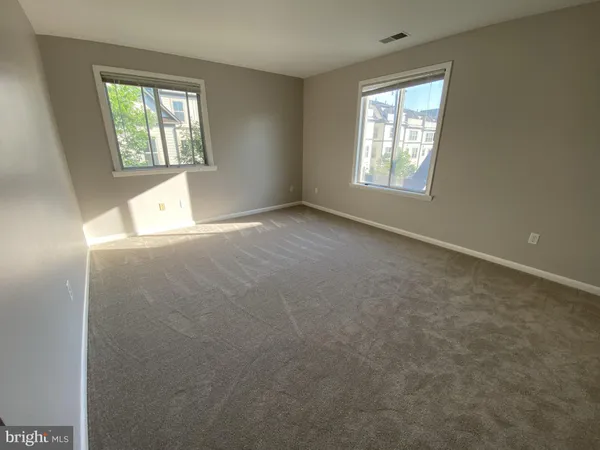 $6,300 | 1712 12th Street South, Arlington, VA 22204