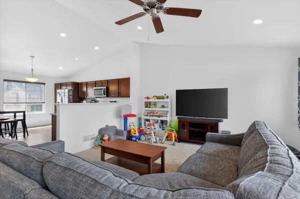 $329,900 | 603 Independence Avenue, Jackson, MI 49201