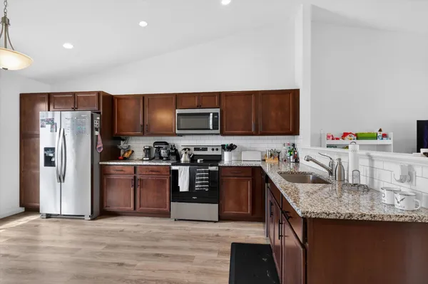 $329,900 | 603 Independence Avenue, Jackson, MI 49201