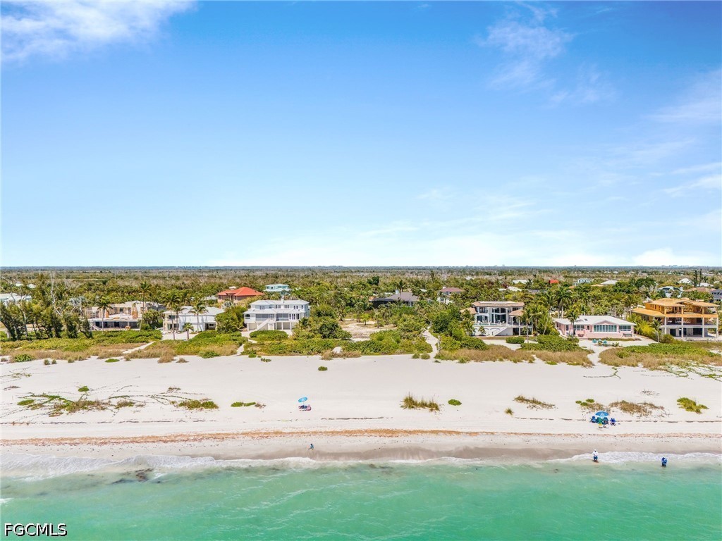 4601 Rue Belle Mer Sanibel, FL 33957 - Photo 2 of 15