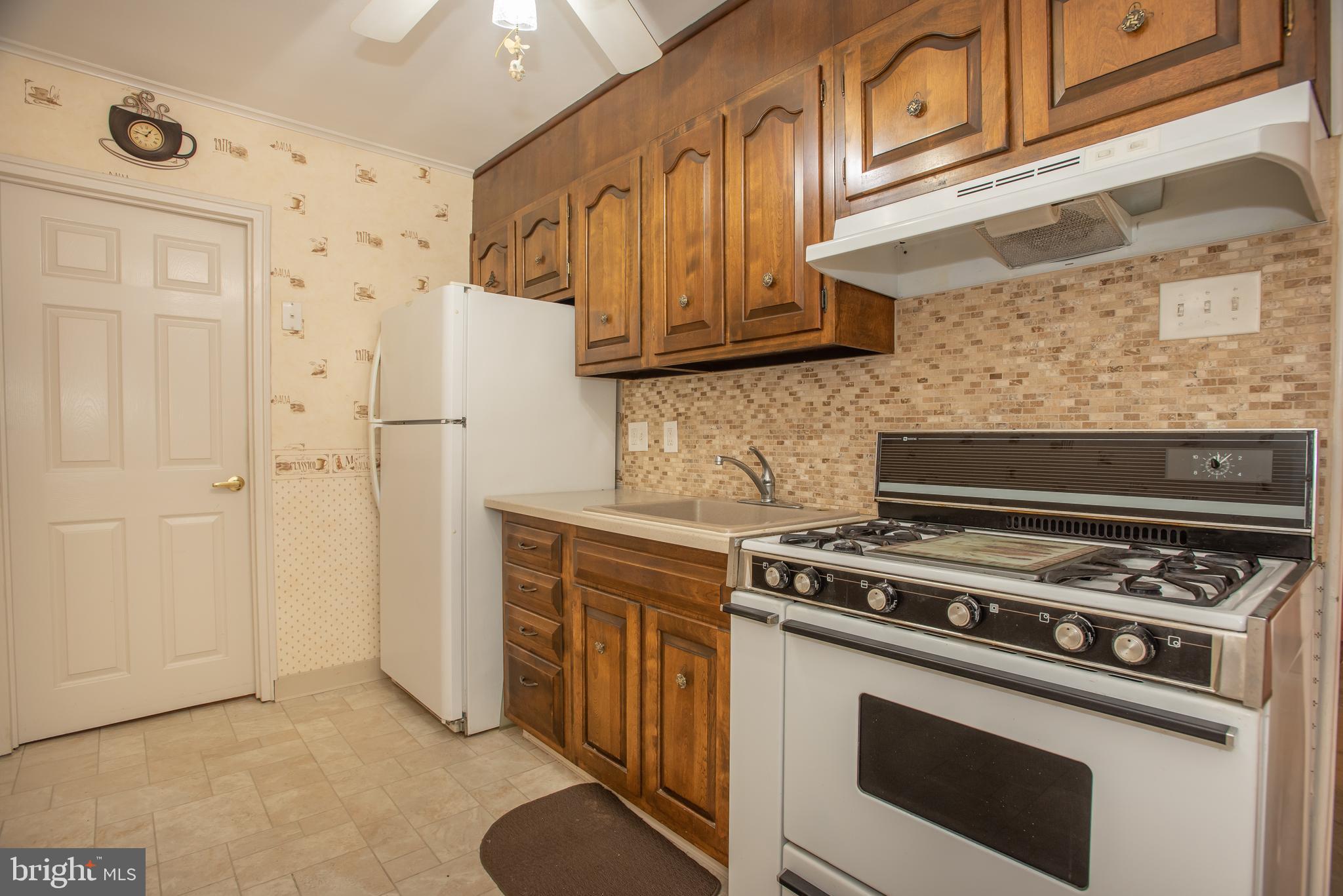 801 Hood Road Swarthmore, PA 19081 - Photo 8 of 17