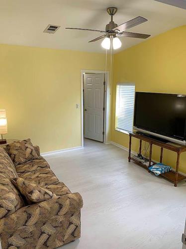 321 Inverrary Drive Auburndale, FL 33823 - Photo 14 of 27