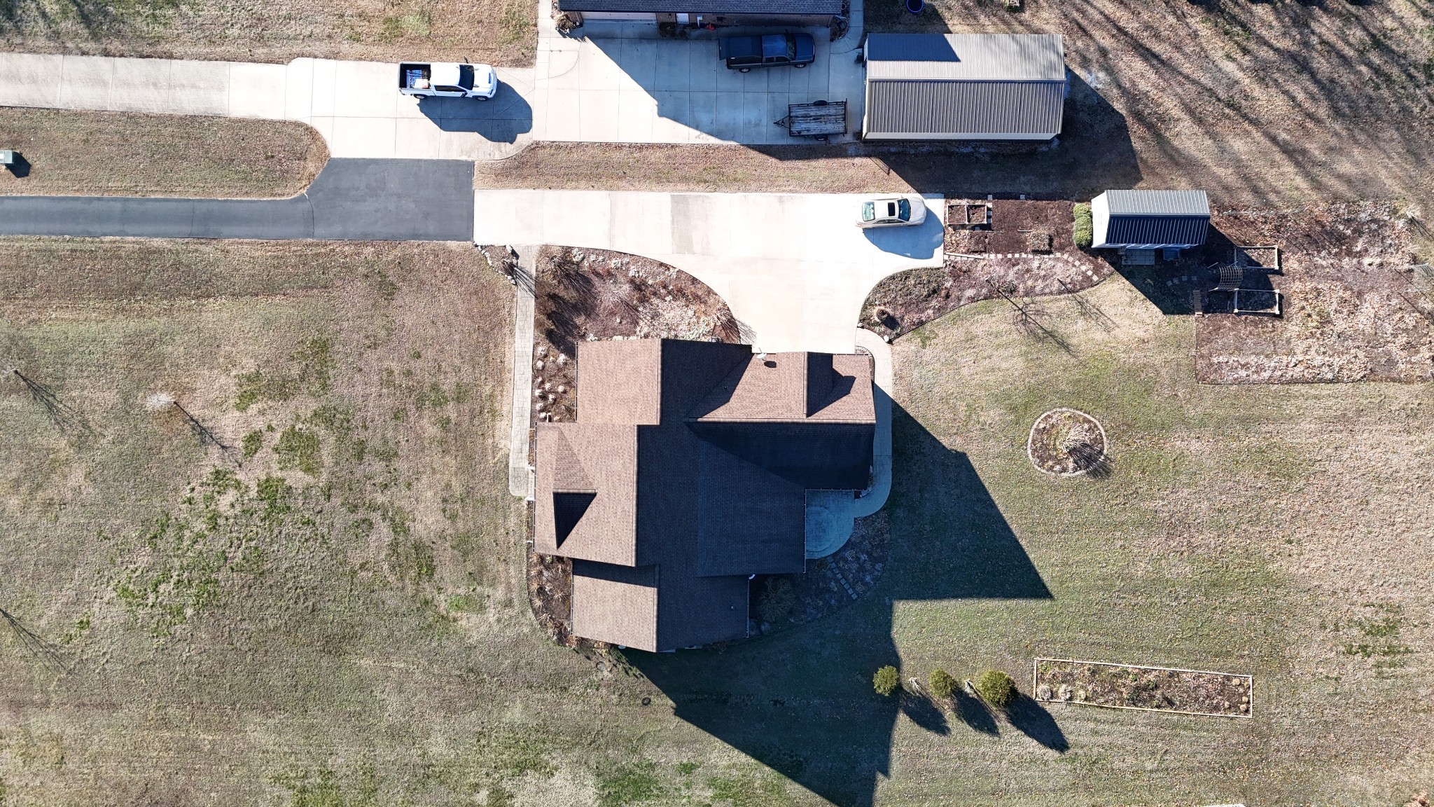 100 Ladybug Lane Bethpage, TN 37022 - Photo 39 of 56 an aerial view of a house with a yard