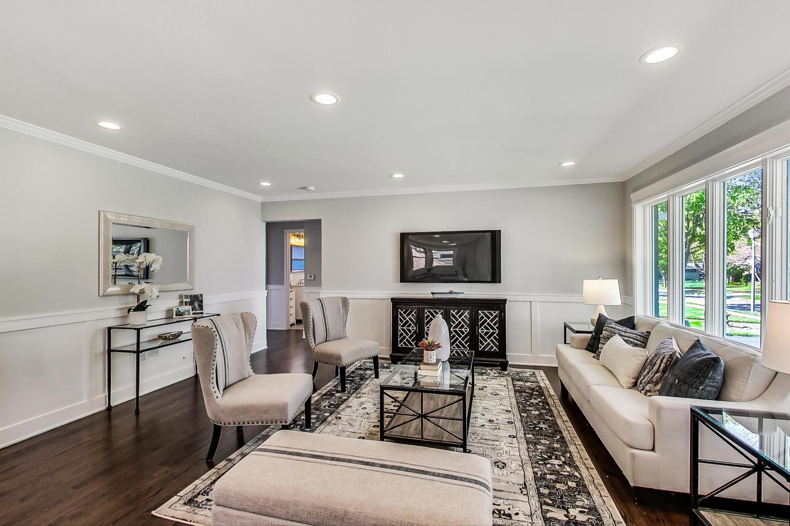 757 Fairfield Avenue Elmhurst, IL 60126 - Photo 2 of 30