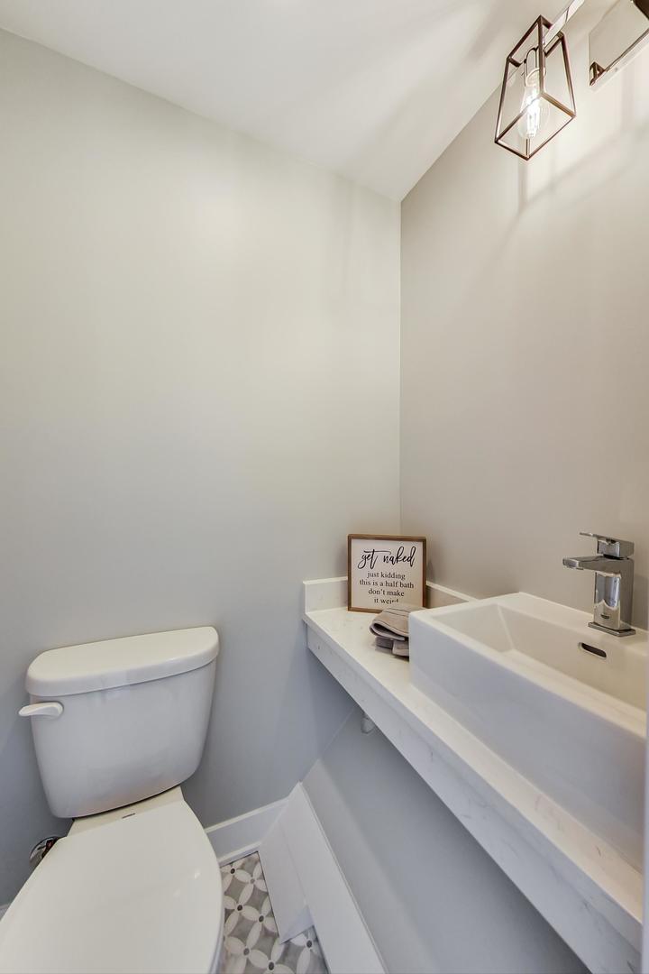 757 Fairfield Avenue Elmhurst, IL 60126 - Photo 11 of 30