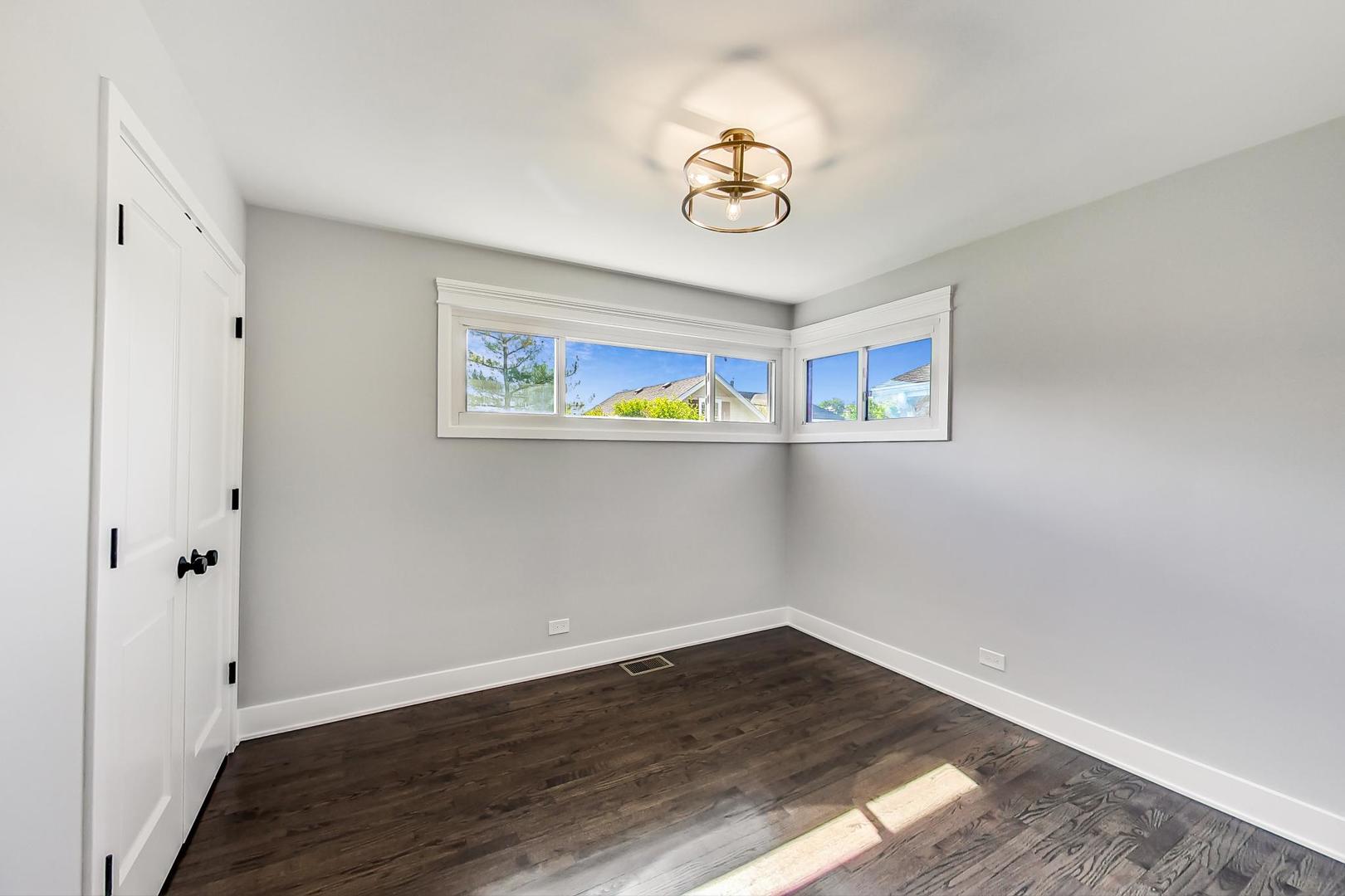 757 Fairfield Avenue Elmhurst, IL 60126 - Photo 12 of 30