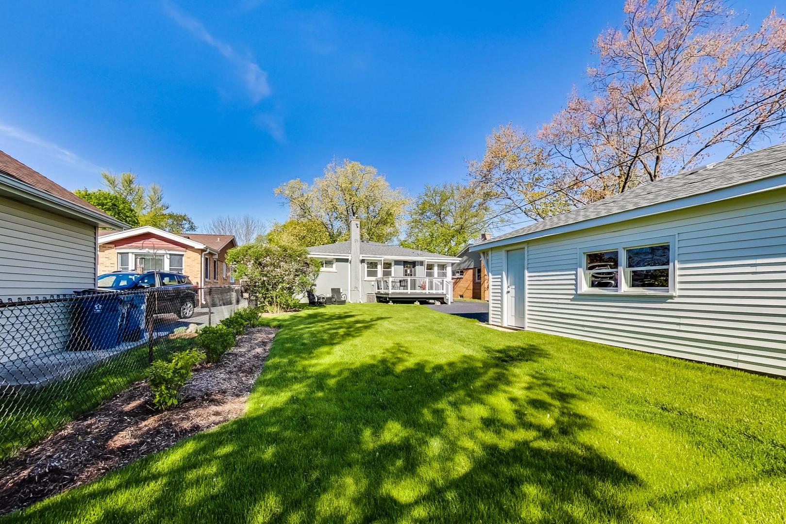 757 Fairfield Avenue Elmhurst, IL 60126 - Photo 27 of 30