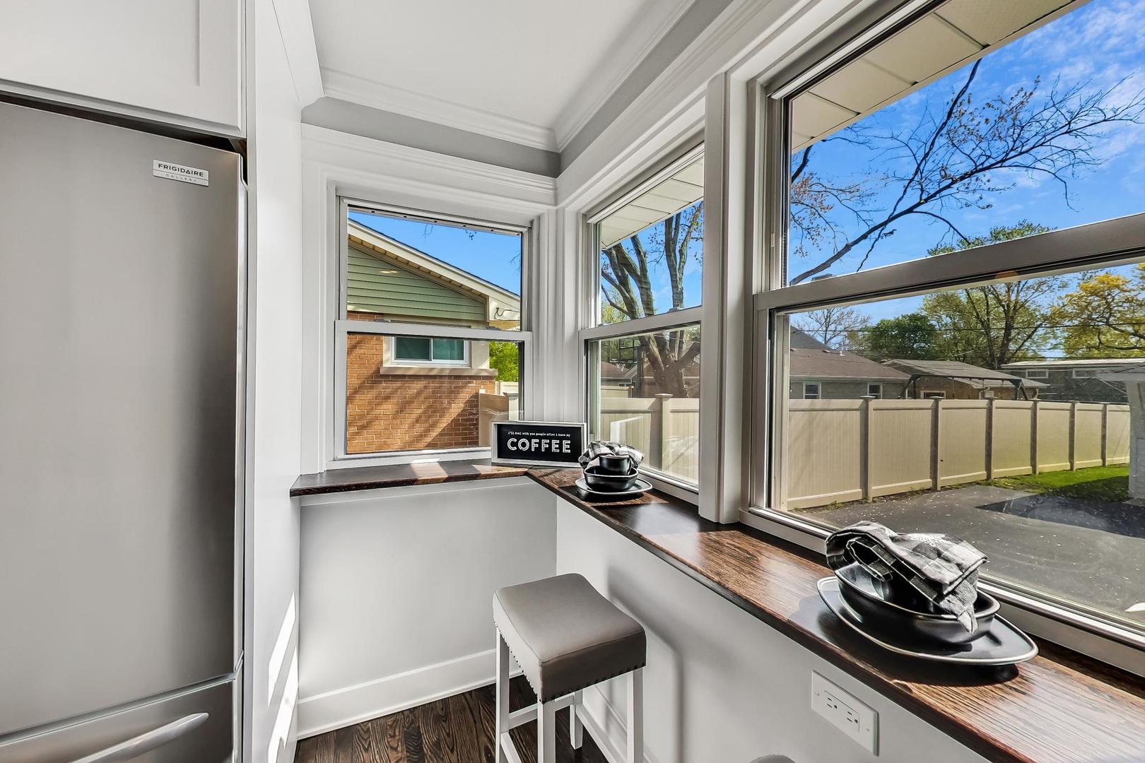 757 Fairfield Avenue Elmhurst, IL 60126 - Photo 8 of 30