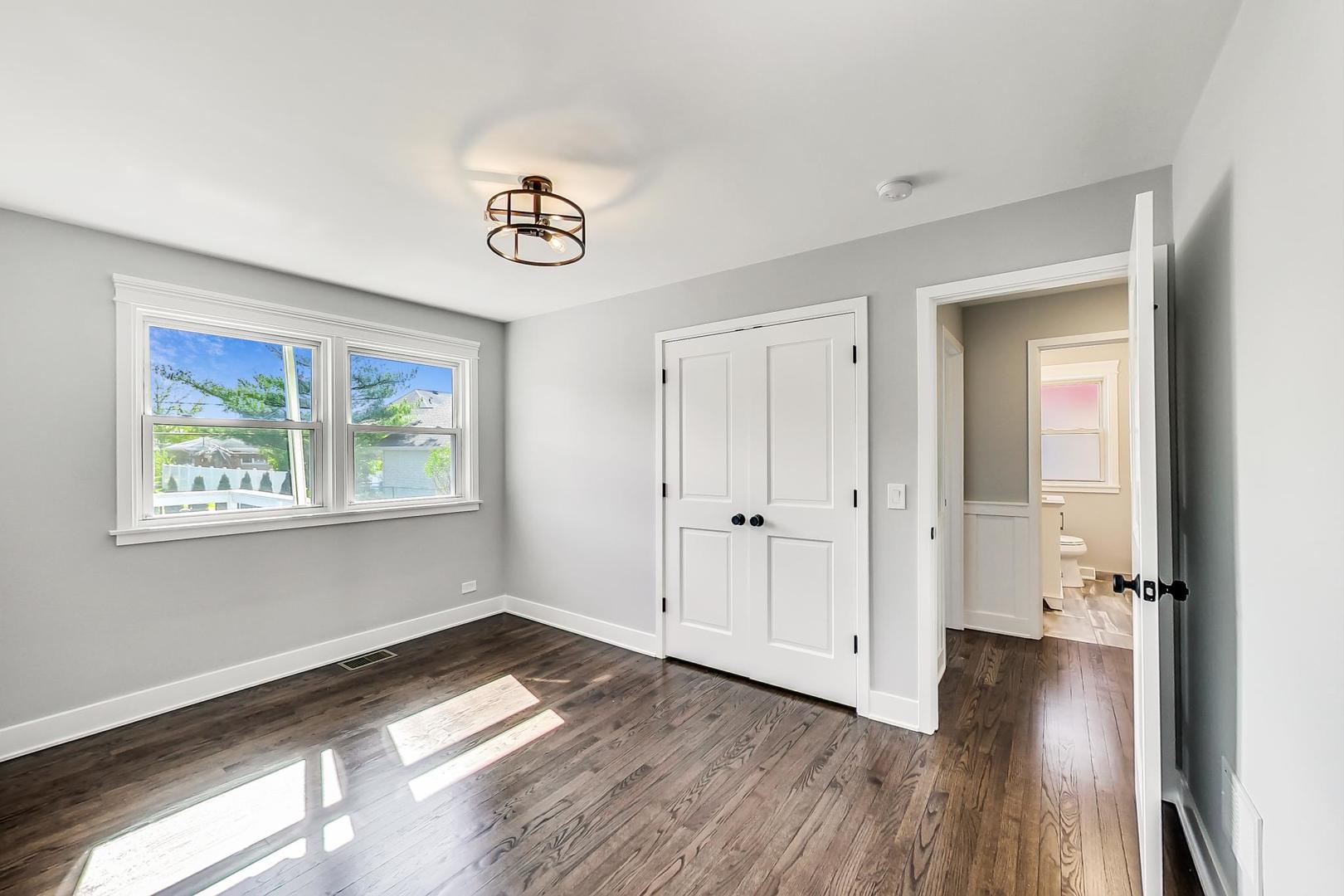 757 Fairfield Avenue Elmhurst, IL 60126 - Photo 10 of 30