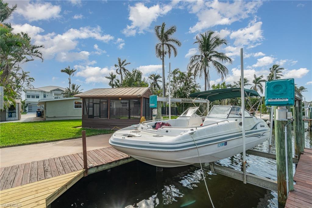 4826 Gary Road Bonita Springs, FL 34134 - Photo 11 of 24 Boater's Heaven! Quick access to backwater & Gulf!