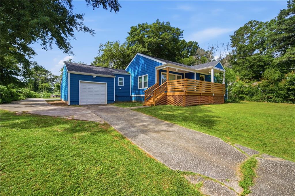 2477 McAfee Road Decatur, GA 30032 - Photo 4 of 36