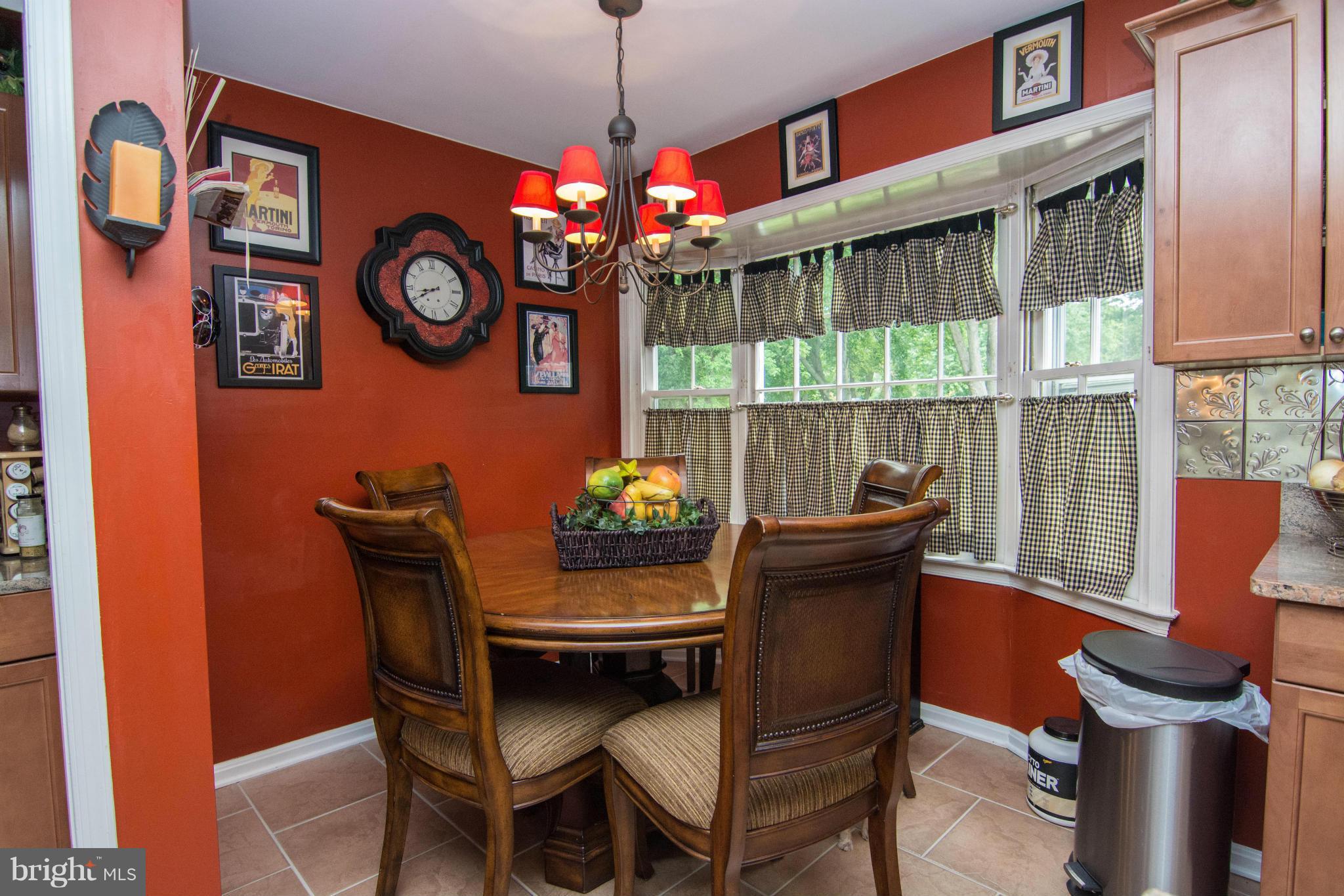 700 Appomattox Road West Davidsonville, MD 21035 - Photo 9 of 30 Dining Room