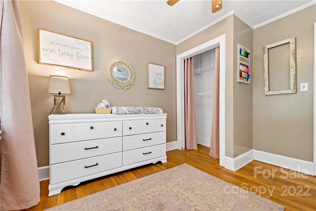 1380 Henry Mc Call Road Marion, NC 28752 - Photo 25 of 33 Gallery Image 25