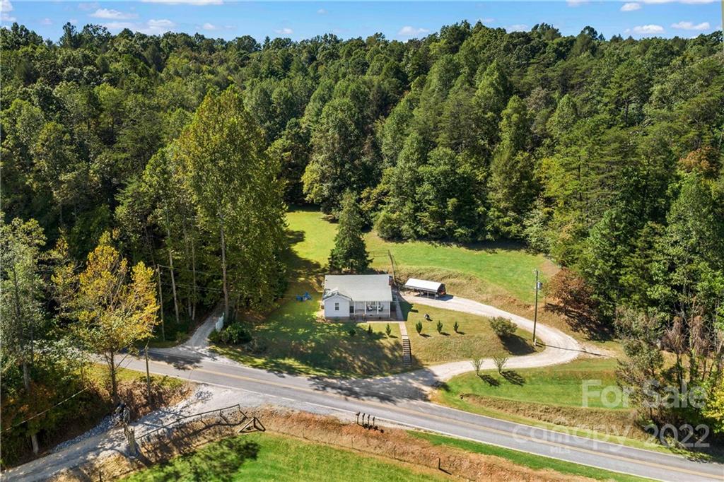 1380 Henry Mc Call Road Marion, NC 28752 - Photo 30 of 33 Gallery Image 30