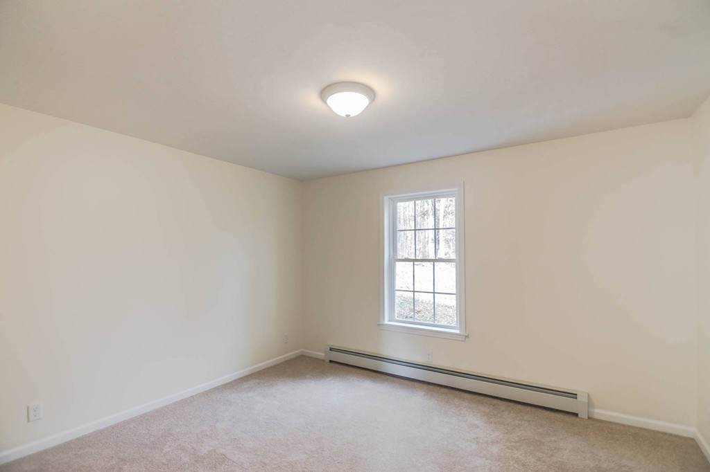 85 Pierce Road West Brookfield, MA 01585 - Photo 13 of 25 Gallery Image 13